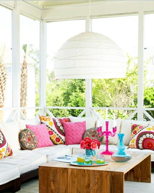 Idei de acoperiș-amenajare terasă-decorare pernă canapea de colț Idei acoperiș terasă verandă-mobilier-decor colț pernă canapea