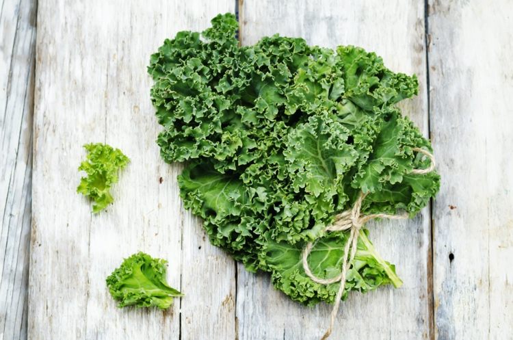 alimente bogate în vitamina C kale