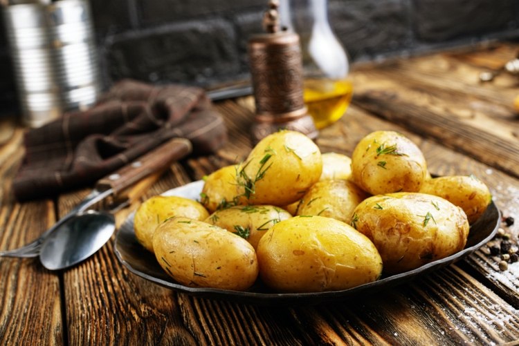 vitamina c alimente legume cartofi cu coaja