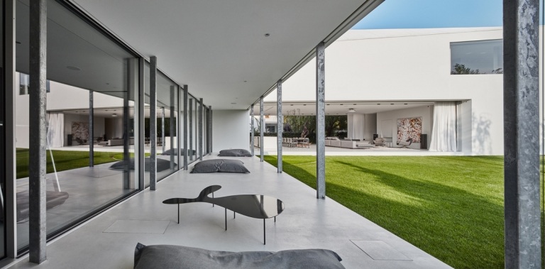 cultivarea albă și gri deschide mai mult spațiu de locuit