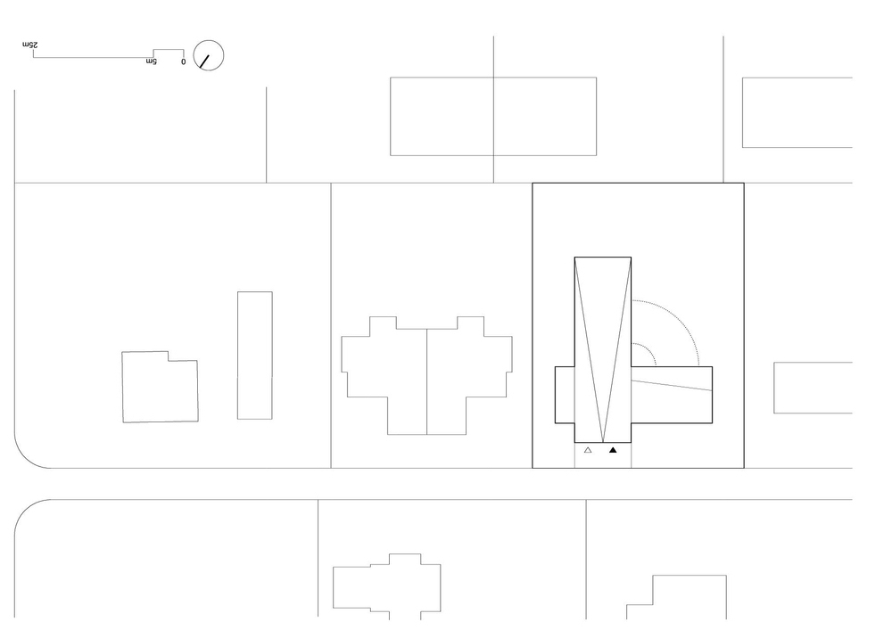 planul de etaj al casei în plan alb și gri cvadrant