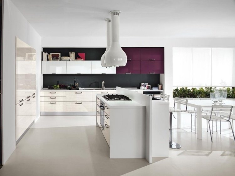 Bucătărie cu lac cu insulă ALESSIA, design de bucătărie italiană de înaltă calitate bucătărie-de-designer-alb-lucios-cu-insulă-ALESSIA-hote-fantezie