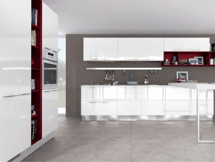 bucatarie rafinata in alb lucios cu accente rosii, NOEMI Bucătărie-albă-cu-luciu-mare-NOEMI-mânere-metalice-Cucine-Lube-design