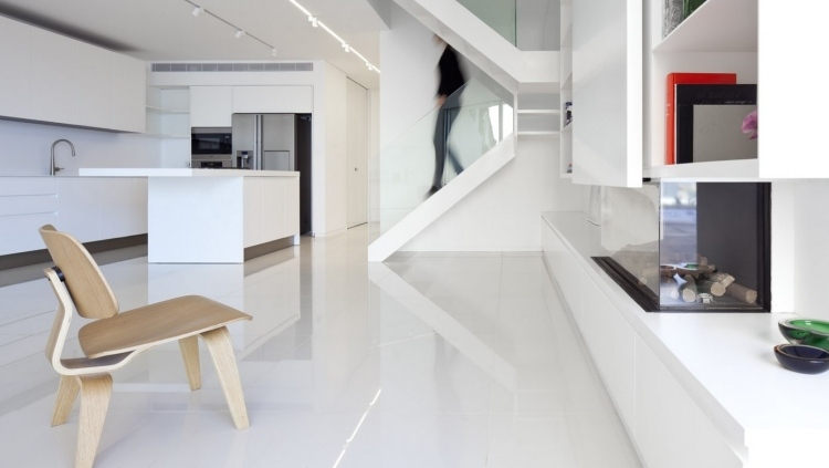 Mobilier-Alb-Perete-Rafturi-Idei-Birou
