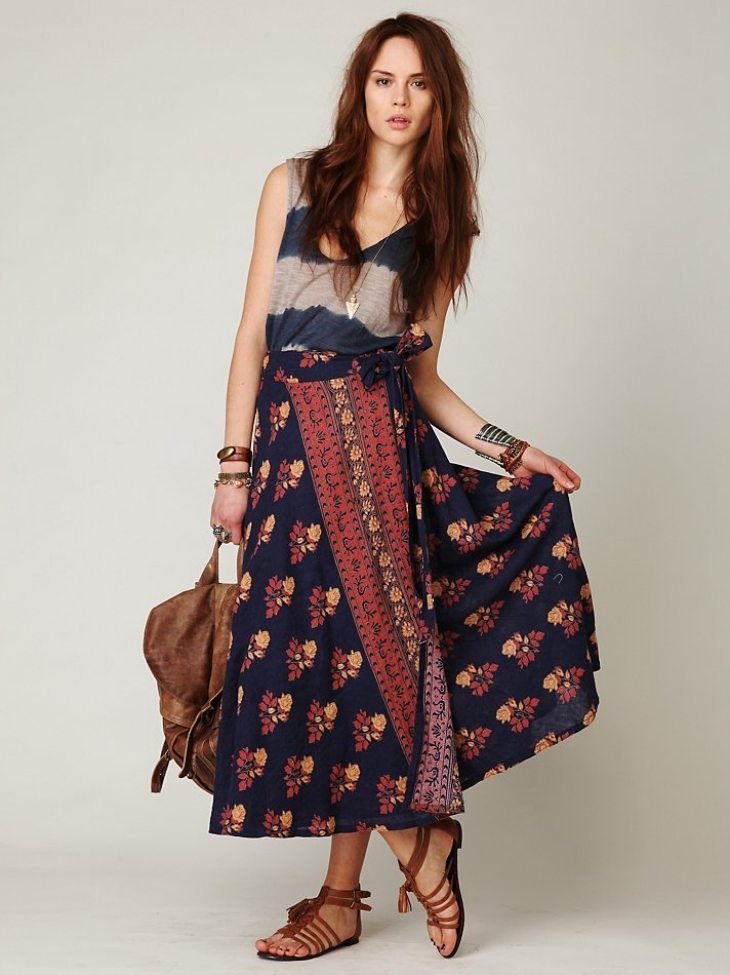 Fusta învelită coase idei-teelange-etno-motive-albastru închis-roșu