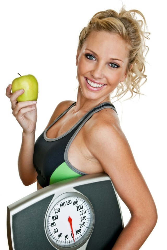 măr femeie păr blond ochi albaștri zâmbind hrăniți corespunzător măr femeie păr blond ochi albaștri frumos joacă sport