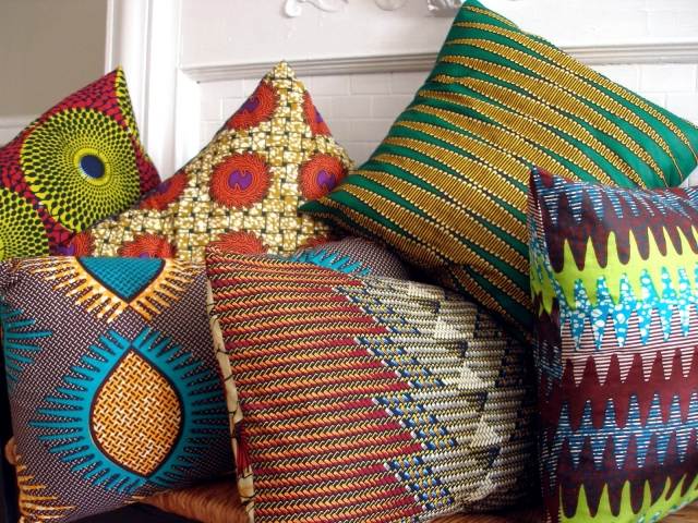 Huse de perne colorate cu modele tradiționale - tricotate manual - stil Africa acasă aduce-fete-de-perna-colorate-cusute-manual-tricotate-manual-stil-africane-acasa
