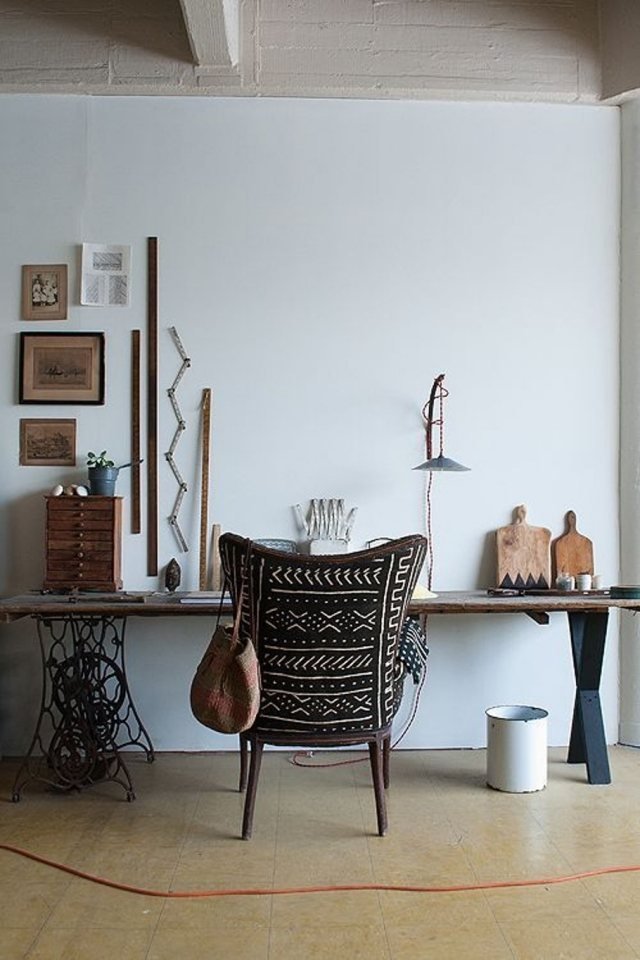Idei de cameră pentru învelișul textil cu model de birou la domiciliu - decor din lemn Idei-mobilier-de-apartamente-Africane-aventuroase-arata-in-texturi-de-birou-acasa