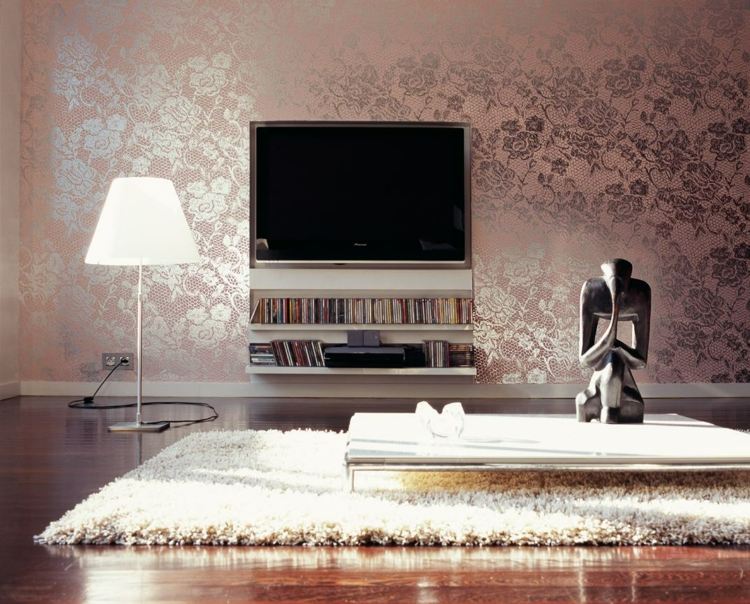 Puteți condimenta culoarea peretelui cu accente metalice culori perete living 2015 perete roz efect metalic floral glamour argintiu
