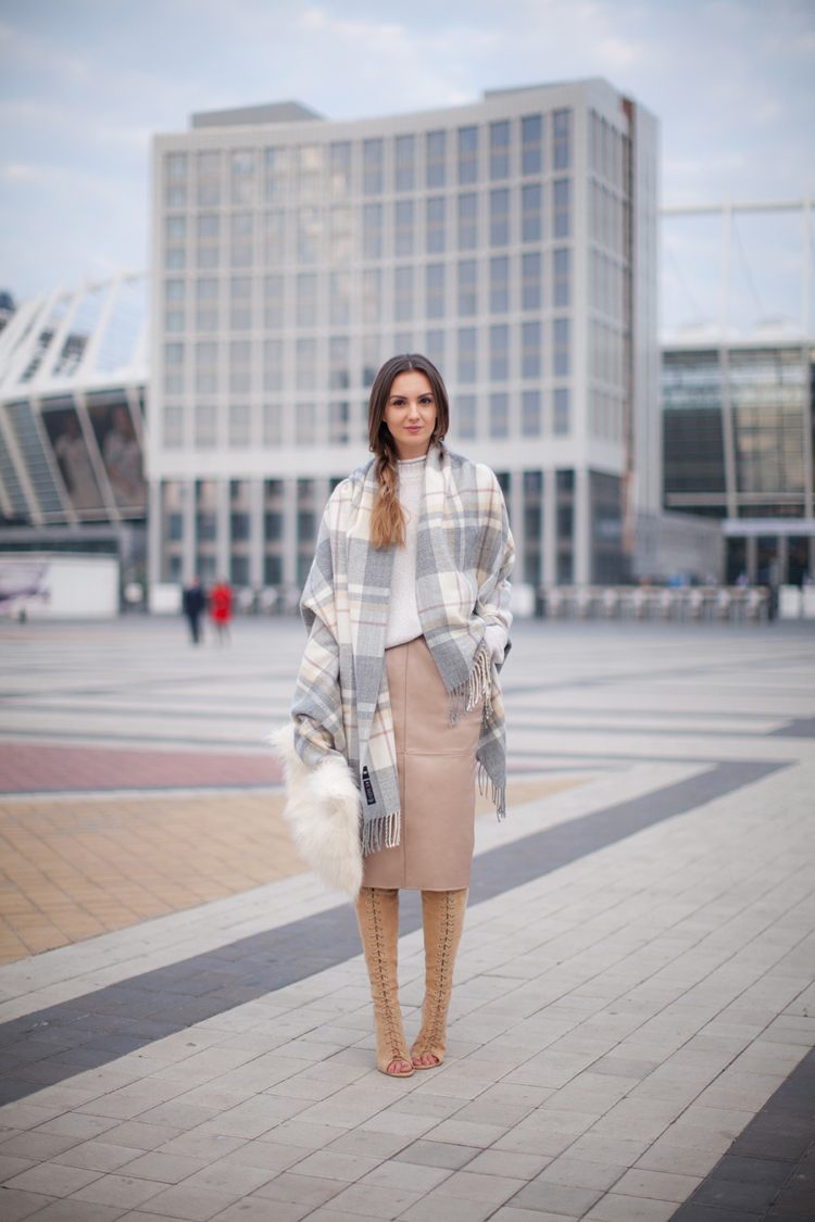 Esarfa XXL in culori pastelate deschise Esarfa XXL -stylen-kashcmir-bright-cape-elegant