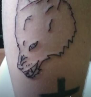 Tetovaža vuk na nozi Yzomandias